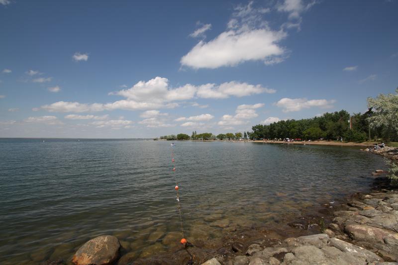 Kinbrook Island PP Beach on Lake Newell Swim Guide